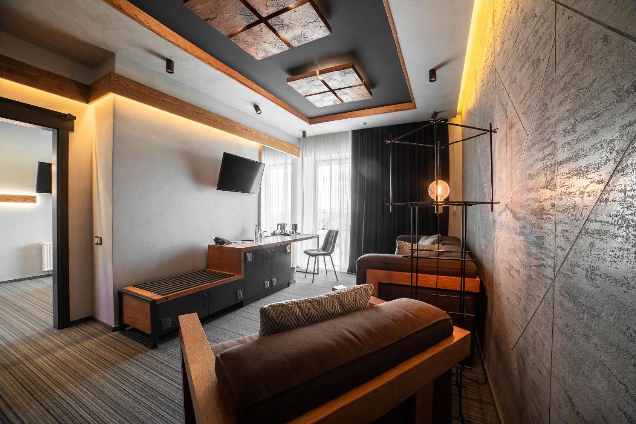 Mojo Boutique Hotel Lutsʼk 外观 照片